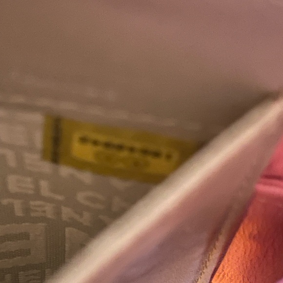 Chanel Pink Embossed Bifold Wallet (ink mark) - Picture 2 of 6